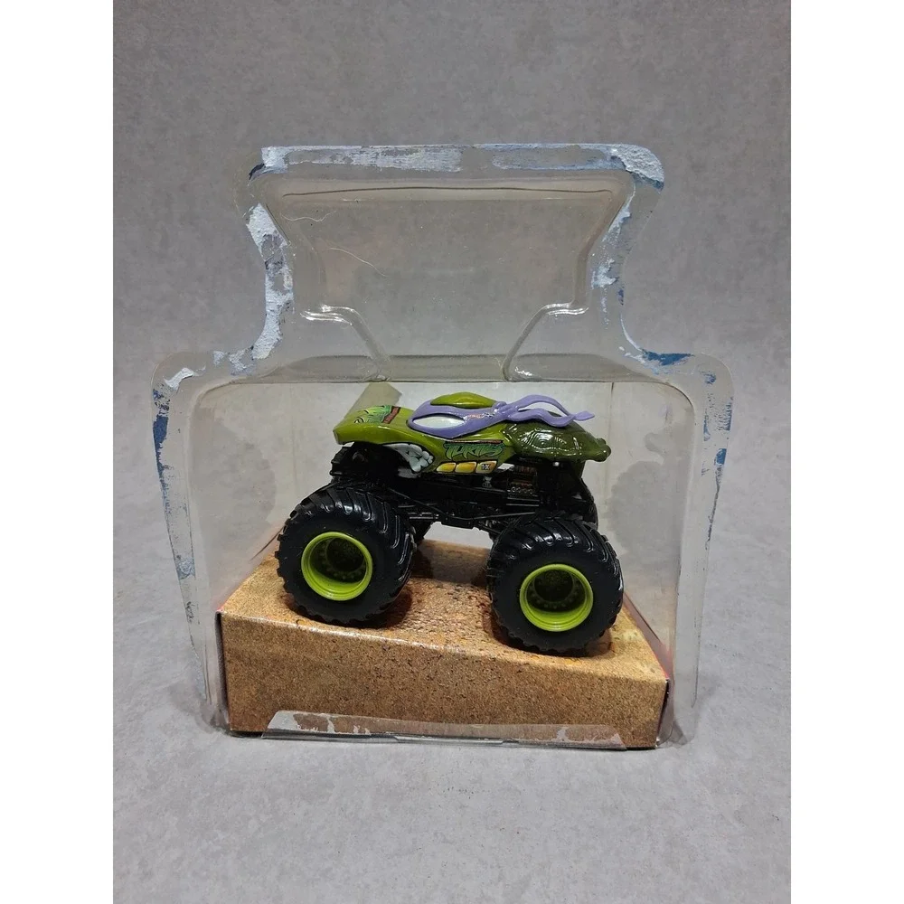 Hot Wheels Monster Jam Teenage Mutant Ninja Turtles Donatello Vehicle Mattel